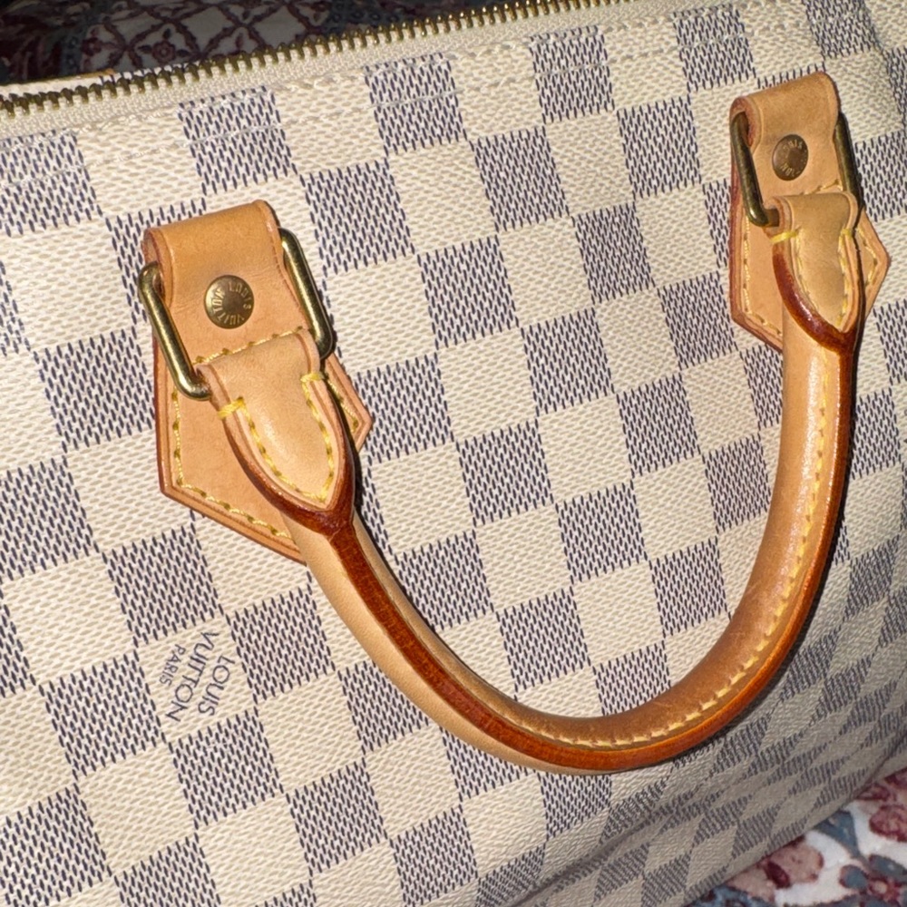 Louis Vuitton Damier Azur Satchel with Tan Leather Handles. Speedy 30